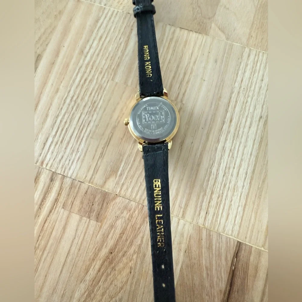 Vintage Timex Disney Winnie the Pooh Tigger watch NEW BATTERY